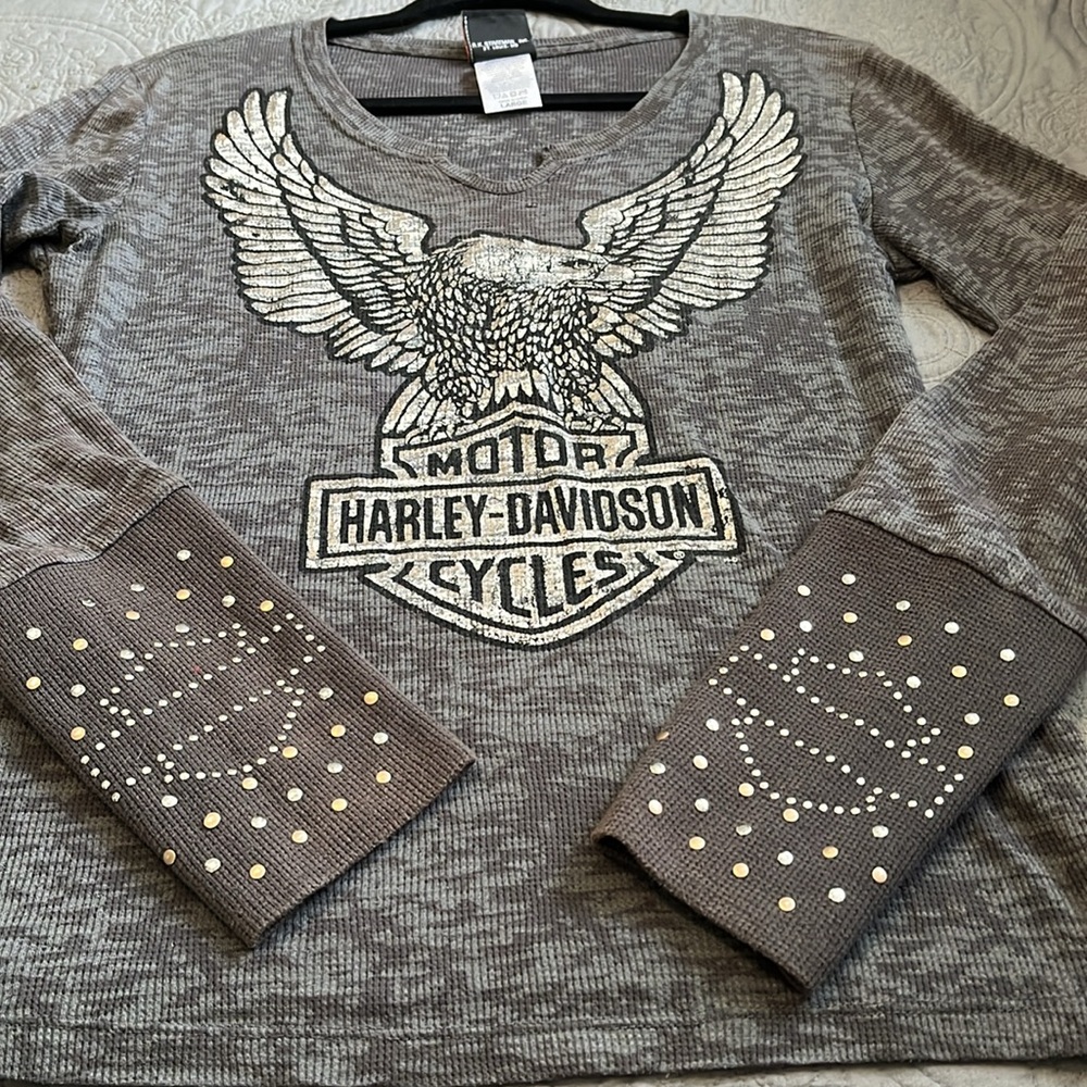 Harley Top - Picture 2 of 11